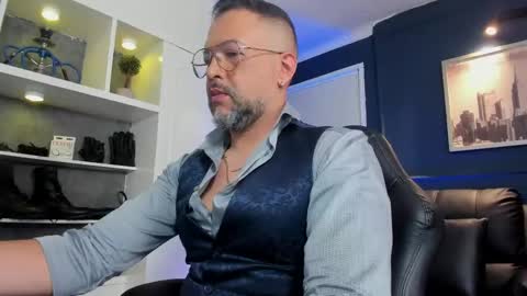 MrFrank. online show from June 9, 2026, 4:07 pm