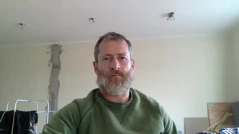 Snapshot of mrgoodkat79 chatting on October 19, 2025, 3:12 pm mrgoodkat79 online show from October 19, 2025, 3:12 pm