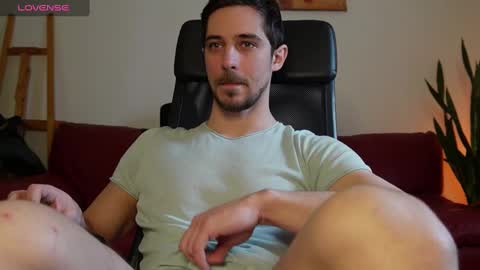 juan luis online show from February 5, 2025, 9:46 am