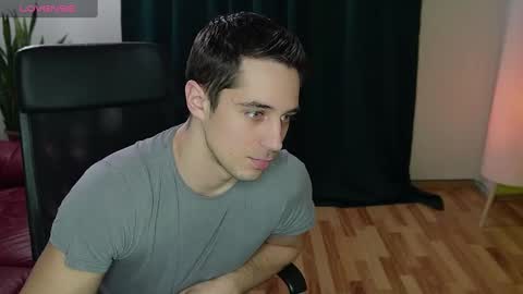 juan luis online show from March 6, 2025, 3:56 pm