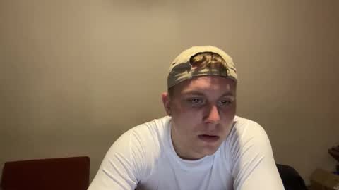 Max online show from November 4, 2025, 9:03 pm