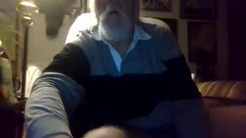 mrhollar online show from November 22, 2025, 10:58 am