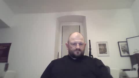 Snapshot of mrhotsex69 chatting on April 5, 2026, 4:20 am mrhotsex69 online show from April 5, 2026, 4:20 am