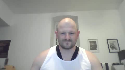 Snapshot of mrhotsex69 chatting on May 1, 2026, 10:03 pm mrhotsex69 online show from May 1, 2026, 10:03 pm