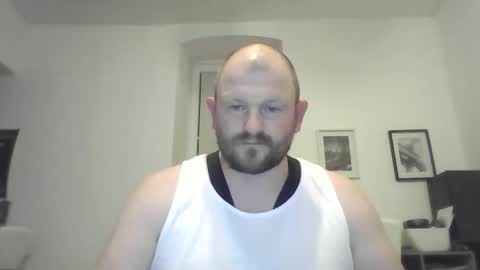 Snapshot of mrhotsex69 chatting on May 30, 2026, 12:41 am mrhotsex69 online show from May 30, 2026, 12:41 am