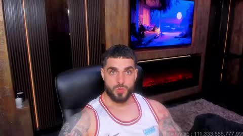 Snapshot of mrkarlhot99 chatting on June 3, 2026, 6:35 pm mrkarlhot99 online show from June 3, 2026, 6:35 pm
