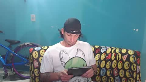 Snapshot of mrkingsaintx chatting on June 17, 2026, 1:08 am DEIVI online show from June 17, 2026, 1:08 am