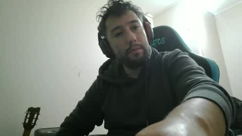 Snapshot of mrlilnice chatting on April 2, 2026, 3:48 am mrlilnice online show from April 2, 2026, 3:48 am