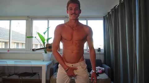 Mr Long online show from November 14, 2025, 3:55 pm