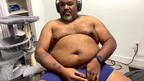 Snapshot of mrplaguex76 chatting on December 2, 2025, 12:38 am The Plague online show from December 2, 2025, 12:38 am