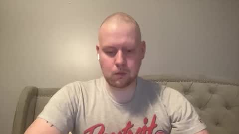 Snapshot of mrrickdickulous chatting on May 17, 2026, 1:47 am mrrickdickulous online show from May 17, 2026, 1:47 am