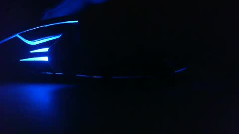 mrrodri_ online show from September 14, 2025, 11:59 pm