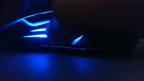 mrrodri_ online show from October 9, 2025, 11:08 am