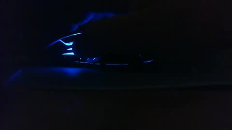 mrrodri_ online show from November 16, 2025, 9:53 pm