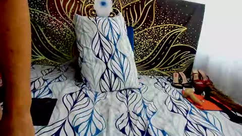 Angelica online show from February 13, 2026, 2:46 pm