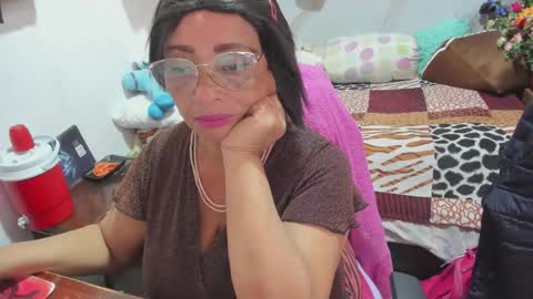 Snapshot of mrs_mommy chatting on March 6, 2026, 9:55 pm mrs_mommy online show from March 6, 2026, 9:55 pm