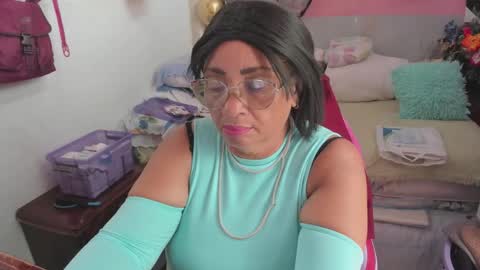 Snapshot of mrs_mommy chatting on March 25, 2026, 6:58 pm mrs_mommy online show from March 25, 2026, 6:58 pm