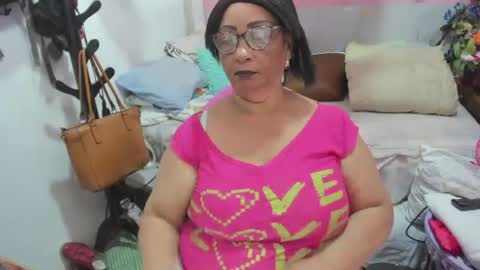 mrs_mommy online show from June 11, 2026, 7:01 pm