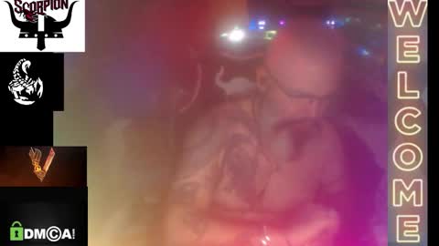  moderador de salasmoderator of rooms online show from October 12, 2025, 1:15 am