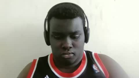 Snapshot of mrssavage2024 chatting on December 5, 2024, 8:11 pm Mensah Bonsu online show from December 5, 2024, 8:11 pm