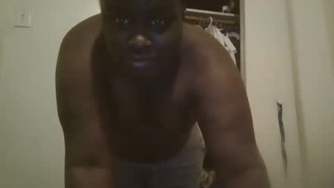 Snapshot of mrssavage2024 chatting on December 5, 2024, 11:29 pm Mensah Bonsu online show from December 5, 2024, 11:29 pm