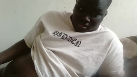 Snapshot of mrssavage2024 chatting on December 10, 2024, 7:22 pm Mensah Bonsu online show from December 10, 2024, 7:22 pm