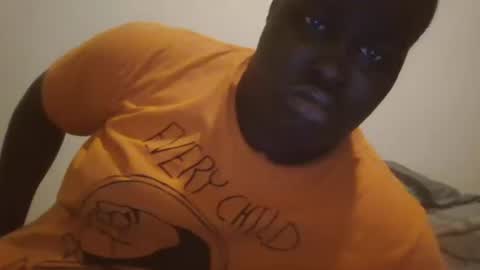 Snapshot of mrssavage2024 chatting on December 23, 2024, 12:03 am Mensah Bonsu online show from December 23, 2024, 12:03 am