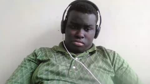 Snapshot of mrssavage2024 chatting on December 30, 2024, 7:21 pm Mensah Bonsu online show from December 30, 2024, 7:21 pm