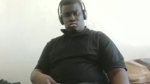 Snapshot of mrssavage2024 chatting on January 6, 2025, 7:35 pm Mensah Bonsu online show from January 6, 2025, 7:35 pm