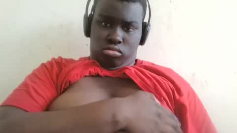 Snapshot of mrssavage2024 chatting on February 24, 2025, 8:03 pm Mensah Bonsu online show from February 24, 2025, 8:03 pm