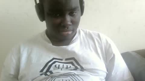 Snapshot of mrssavage2024 chatting on February 26, 2025, 3:30 pm Mensah Bonsu online show from February 26, 2025, 3:30 pm