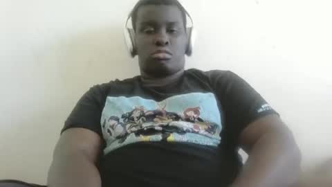Snapshot of mrssavage2024 chatting on September 16, 2025, 6:20 pm Mensah Bonsu online show from September 16, 2025, 6:20 pm