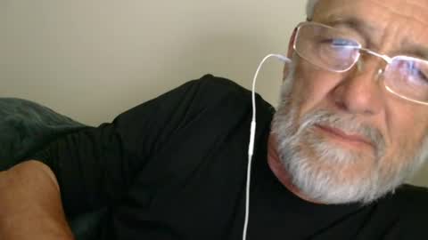 mrtease5 online show from July 30, 2026, 4:11 am
