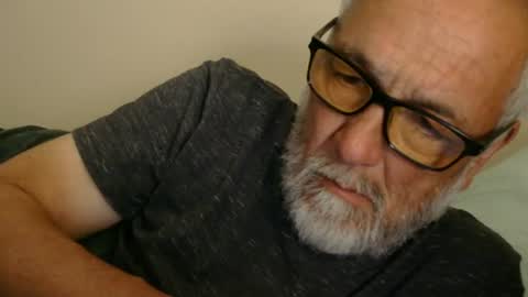 mrtease5 online show from August 6, 2026, 3:41 am