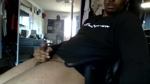 mrthicknlong6 online show from May 16, 2026, 6:28 pm