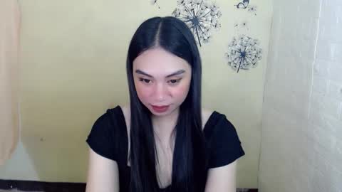 Bella online show from April 18, 2026, 9:48 pm