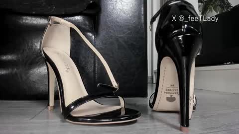 Snapshot of ms_enigma chatting on February 27, 2026, 4:18 pm Goddess. Miss. Lady. Queen. Madam Milady online show from February 27, 2026, 4:18 pm