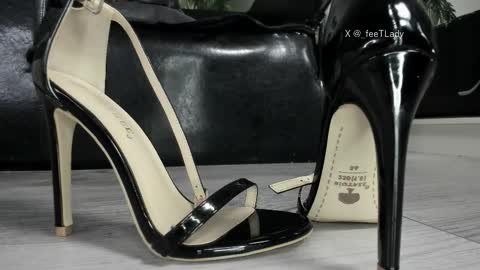 Snapshot of ms_enigma chatting on March 2, 2026, 5:20 pm Goddess. Miss. Lady. Queen. Madam Milady online show from March 2, 2026, 5:20 pm