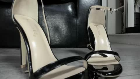 Snapshot of ms_enigma chatting on March 4, 2026, 5:08 pm Goddess. Miss. Lady. Queen. Madam Milady online show from March 4, 2026, 5:08 pm