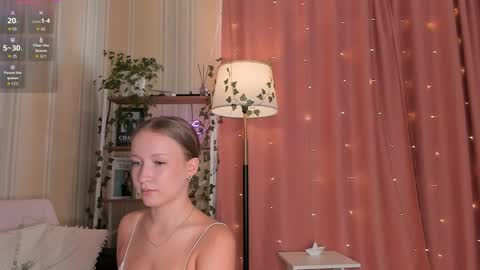 Snapshot of ms_evasweet chatting on April 14, 2026, 12:11 pm Eva 3 online show from April 14, 2026, 12:11 pm