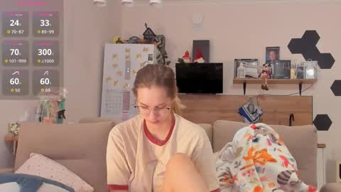 Snapshot of ms_foryou chatting on February 22, 2026, 2:45 am Ms ForYOU online show from February 22, 2026, 2:45 am