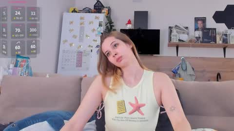 Snapshot of ms_foryou chatting on April 25, 2026, 1:41 pm Ms ForYOU online show from April 25, 2026, 1:41 pm