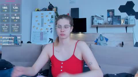Snapshot of ms_foryou chatting on May 2, 2026, 4:17 am Ms ForYOU online show from May 2, 2026, 4:17 am