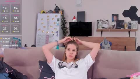 Snapshot of ms_foryou chatting on May 2, 2026, 4:23 pm Ms ForYOU online show from May 2, 2026, 4:23 pm