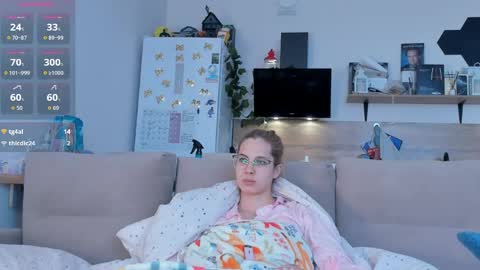 Snapshot of ms_foryou chatting on May 9, 2026, 4:06 am Ms ForYOU online show from May 9, 2026, 4:06 am