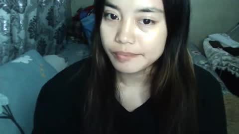 LEXIE online show from December 17, 2025, 12:00 pm