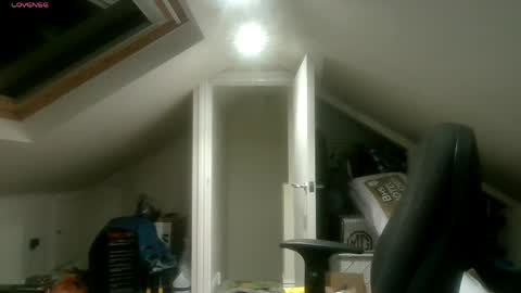 MS online show from April 10, 2026, 9:30 pm