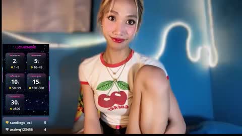ms_maureenx69x online show from May 26, 2026, 8:27 pm