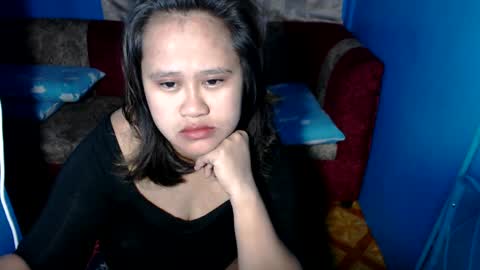 Nathalie online show from February 5, 2025, 2:37 pm