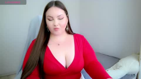 Snapshot of ms_sensitive chatting on May 5, 2026, 5:37 am Alexi online show from May 5, 2026, 5:37 am